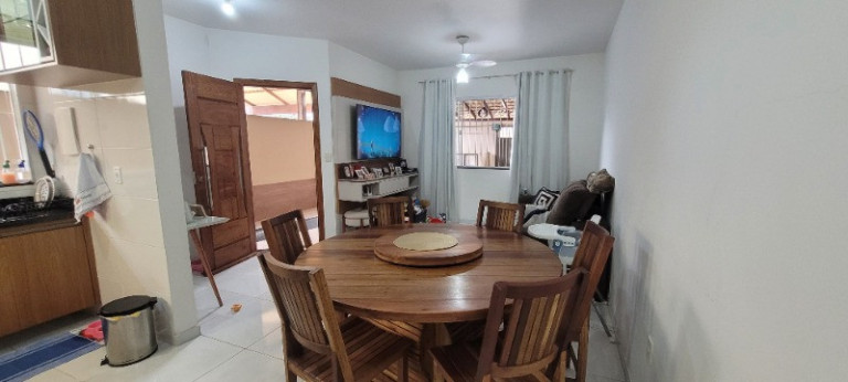 Foto do imóvel: Casa com 2 Quartos à Venda, 57 m² em São Francisco - Serra