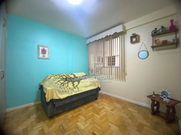 Imagem Apartamento com 2 Quartos à Venda, 70 m² em Várzea - Teresópolis