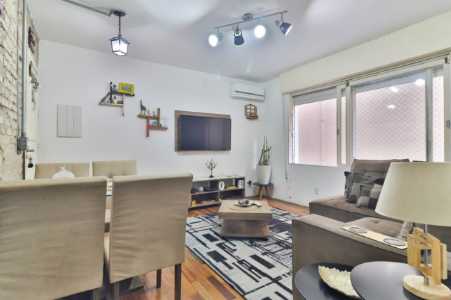 Apartamento com 2 Quartos à Venda, 78 m² em Floresta - Porto Alegre