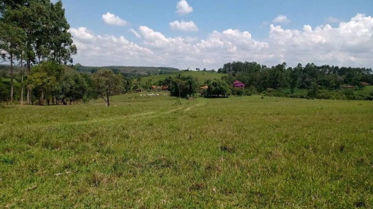 Imagem Chácara com 2 Quartos à Venda, 166 m² em Bairro Varginha - Itapetininga