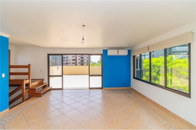 Imagem Cobertura com 3 Quartos à Venda, 245 m² em Bela Vista - Porto Alegre