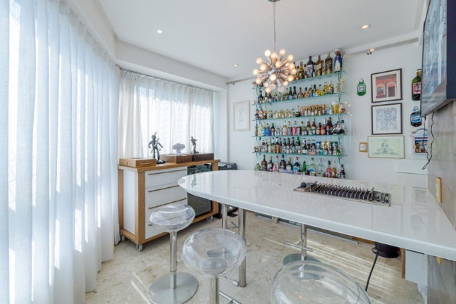 Imagem Apartamento com 4 Quartos à Venda, 224 m² em Ondina - Salvador