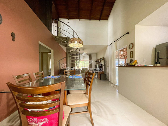 Imagem Casa com 3 Quartos à Venda, 403 m² em Salinas - Balneário Barra Do Sul