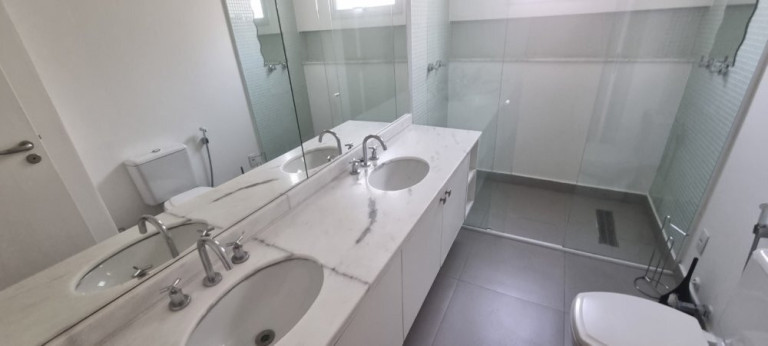 Imagem Apartamento com 3 Quartos à Venda, 195 m² em Vila Sofia - São Paulo