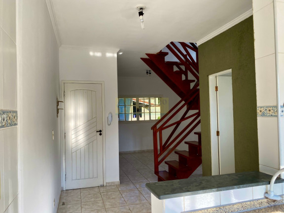 Imagem Sobrado com 2 Quartos para Alugar, 90 m² em Prainha - Caraguatatuba