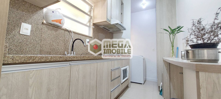 Imagem Apartamento com 2 Quartos à Venda, 58 m² em Centro - Florianópolis