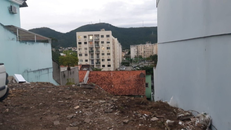 Imagem Terreno à Venda, 250 m² em Taquara - Rio De Janeiro