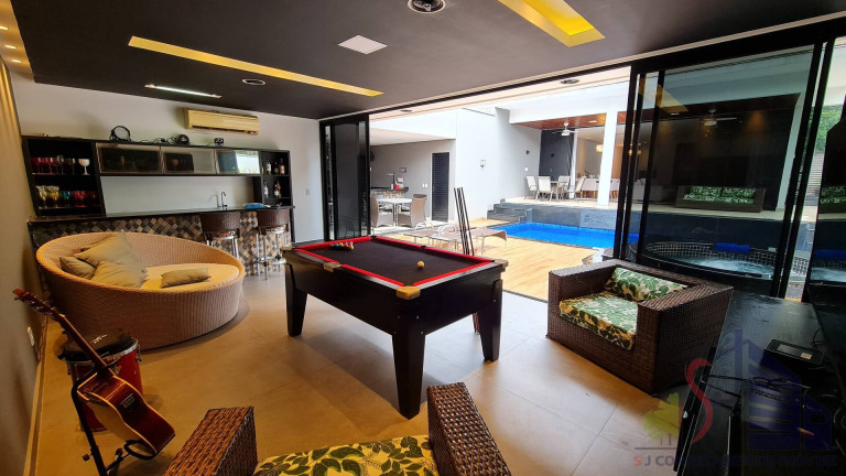Imagem Casa de Condomínio com 5 Quartos à Venda, 450 m² em Ponta Negra - Manaus