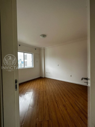 Imagem Apartamento com 2 Quartos à Venda, 72 m² em Centro - Balneário Camboriú