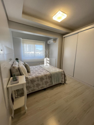 Imagem Apartamento com 3 Quartos à Venda, 200 m² em Nossa Senhora De Lourdes - Santa Maria