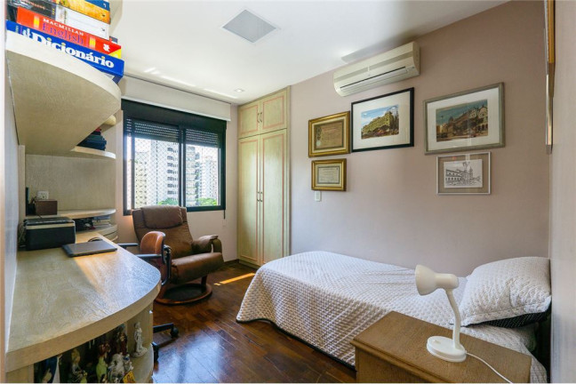 Imagem Apartamento com 3 Quartos à Venda, 200 m² em Campo Belo - São Paulo