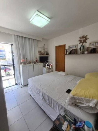 Imagem Apartamento com 3 Quartos à Venda, 90 m² em Costa Azul - Salvador