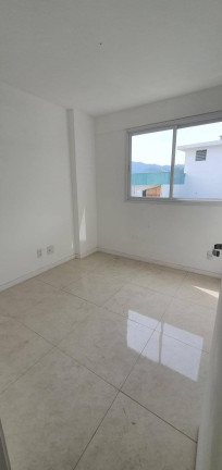 Imagem Cobertura com 2 Quartos à Venda, 121 m² em Freguesia - Rio De Janeiro