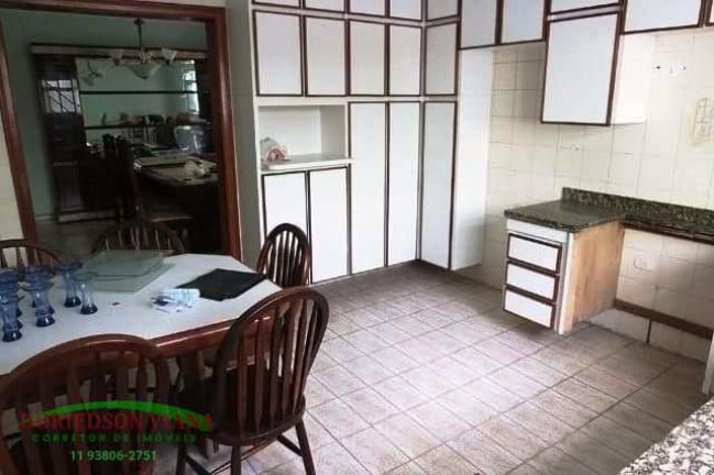 Imagem Sobrado com 3 Quartos à Venda, 300 m² em Vila Rosália - Guarulhos