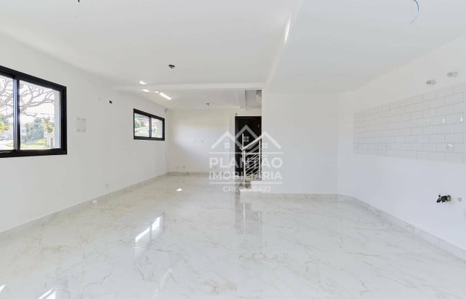Foto do imóvel: Sobrado com 3 Quartos à Venda, 176 m² em Abranches - Curitiba