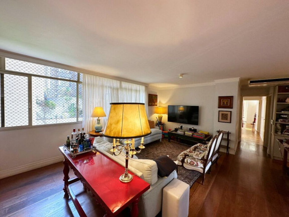 Apartamento com 2 Quartos à Venda, 183 m² em Jardins - São Paulo