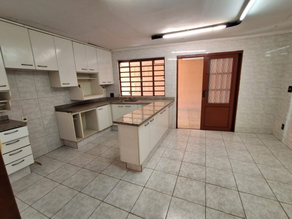 Imagem Sobrado com 3 Quartos à Venda, 242 m² em Vila Seabra - Bauru