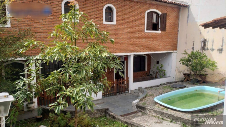 Casa à Venda, 395 m² em Vila Ipojuca - São Paulo