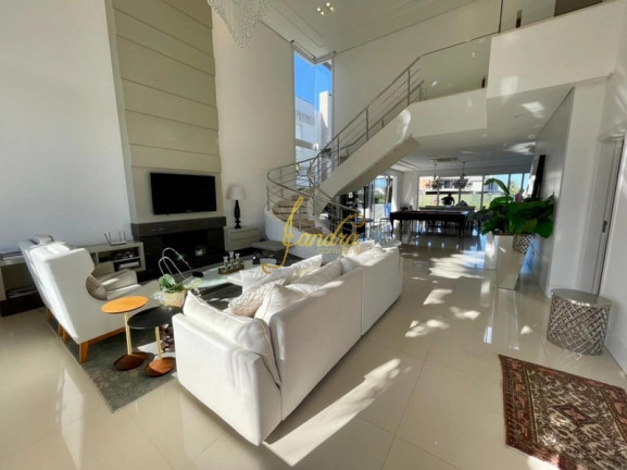 Imagem Casa de Condomínio com 4 Quartos à Venda, 466 m² em Centro - Xangri-la