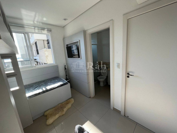 Imagem Apartamento com 2 Quartos à Venda, 83 m² em Centro - Itajaí