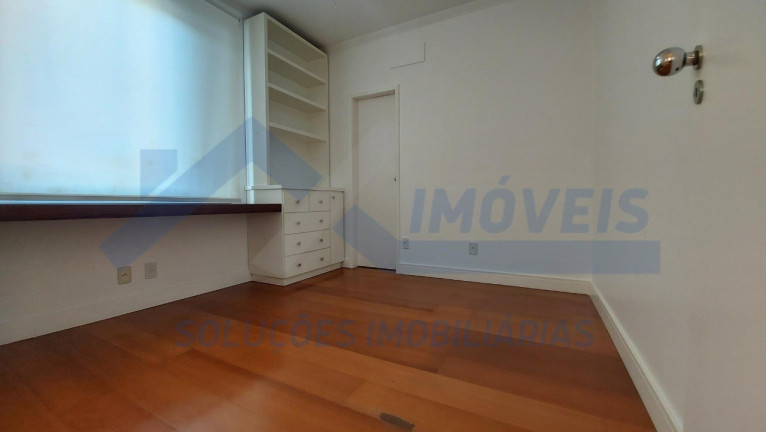 Apartamento com 3 Quartos à Venda, 109 m² em Floresta - Porto Alegre