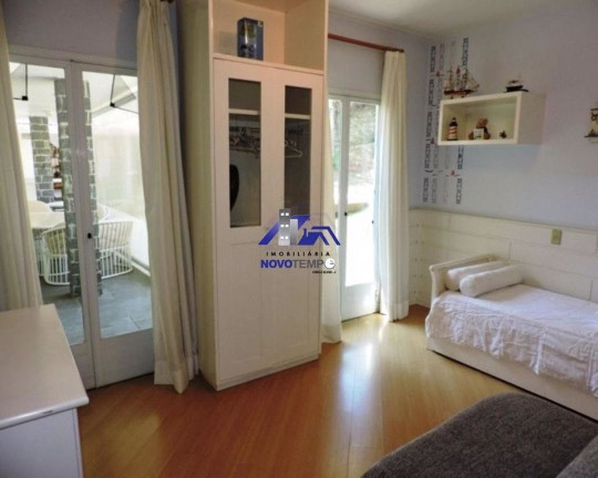 Imagem Casa com 3 Quartos à Venda, 400 m² em Residencial Euroville - Carapicuíba