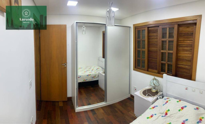 Imagem Sobrado com 4 Quartos para Alugar, 300 m² em Vila Vessoni - São Paulo