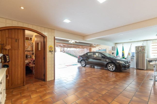 Imagem Casa com 4 Quartos à Venda, 725 m² em Vila Assunção - Porto Alegre