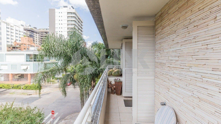Imagem Apartamento com 4 Quartos à Venda, 190 m² em Petrópolis - Porto Alegre