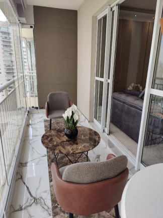 Apartamento com 3 Quartos à Venda, 98 m² em Vila Gumercindo - São Paulo