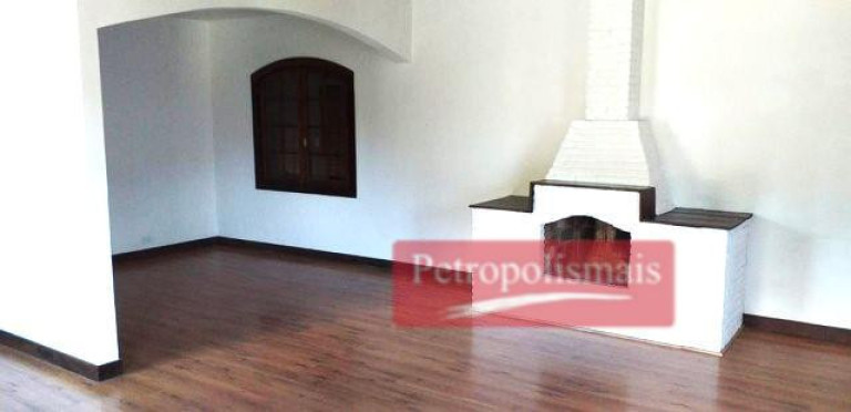 Imagem Casa com 3 Quartos à Venda, 166 m² em São Sebastião - Petrópolis