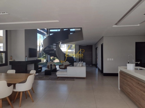 Imagem Casa de Condomínio com 5 Quartos à Venda, 370 m² em Centro - Xangri-la