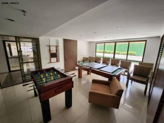 Imagem Apartamento com 3 Quartos à Venda, 90 m²em Meireles - Fortaleza