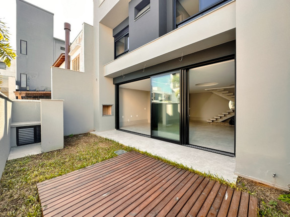 Imagem Casa com 3 Quartos à Venda, 220 m² em Deltaville - Biguaçu