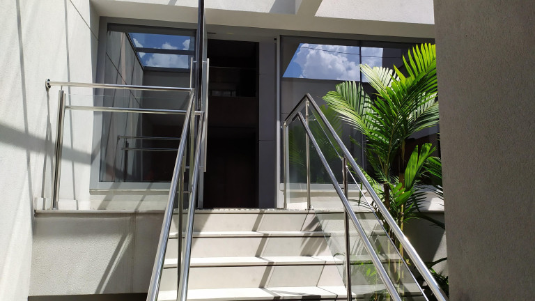 Imagem Apartamento com 3 Quartos à Venda, 181 m² em Vila Nova Conceição - São Paulo