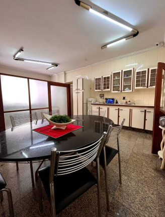 Apartamento com 4 Quartos à Venda, 265 m² em Setor Bueno - Goiânia