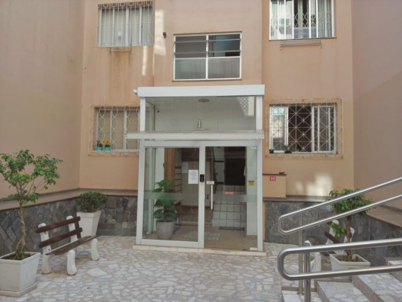 Imagem Apartamento com 2 Quartos à Venda, 60 m² em Centro - Florianópolis