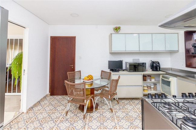 Casa com 4 Quartos à Venda, 395 m² em Sumaré - São Paulo