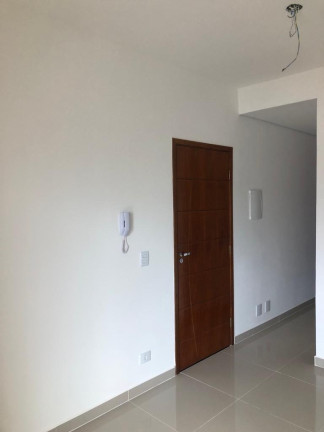 Apartamento com 2 Quartos à Venda, 48 m² em Vila Antonieta - São Paulo