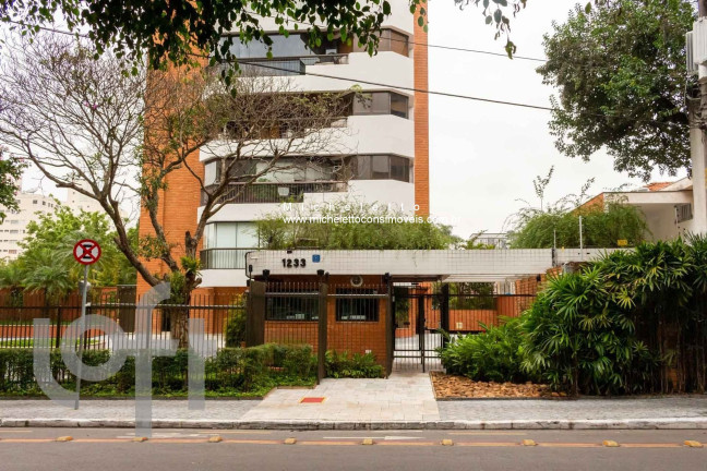 Apartamento com 4 Quartos à Venda, 200 m² em Vila Uberabinha - São Paulo