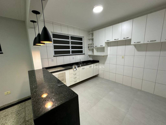 Imagem Casa com 3 Quartos à Venda, 145 m² em Aparecida - Santos