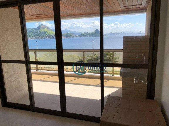 Imagem Apartamento com 4 Quartos à Venda, 174 m² em Charitas - Niterói