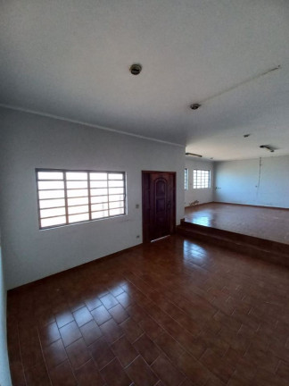 Imagem Casa com 3 Quartos à Venda, 176 m² em Centro - Guararapes