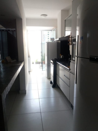 Imagem Apartamento com 2 Quartos à Venda, 126 m² em Centro - Balneário Camboriú