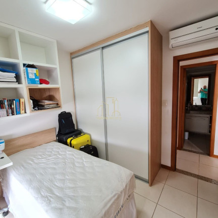 Imagem Apartamento com 2 Quartos à Venda, 71 m² em Alphaville I - Salvador