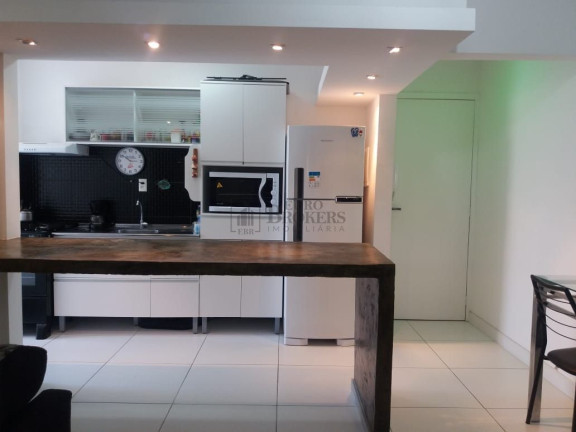 Imagem Apartamento com 2 Quartos à Venda, 126 m² em Centro - Balneário Camboriú