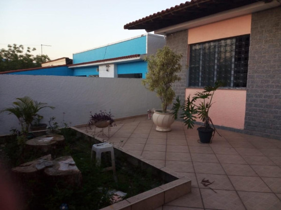 Imagem Casa com 3 Quartos à Venda,  em Campo Grande - Rio De Janeiro