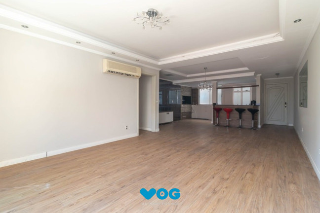 Apartamento com 3 Quartos à Venda, 117 m² em Moinhos De Vento - Porto Alegre