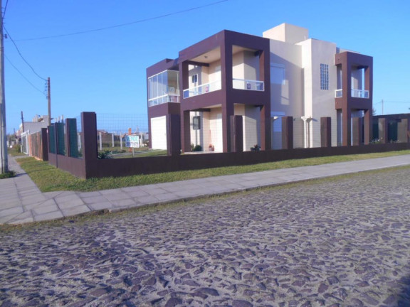 Imagem Sobrado com 3 Quartos à Venda, 232 m² em Capão Novo - Capao Da Canoa