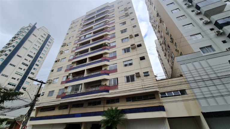 Imagem Apartamento com 2 Quartos à Venda, 125 m² em Centro - Balneário Camboriú